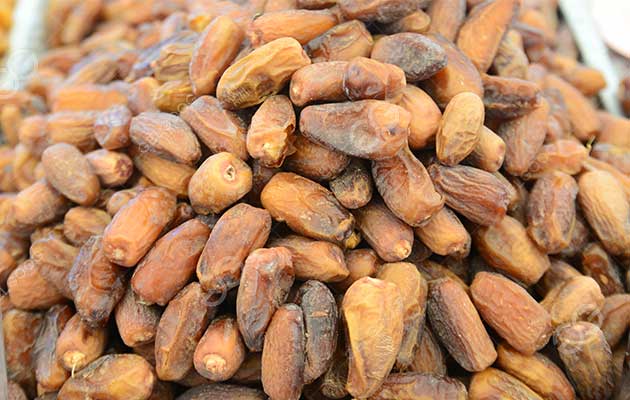 How Do You Wash Dates In Factory?